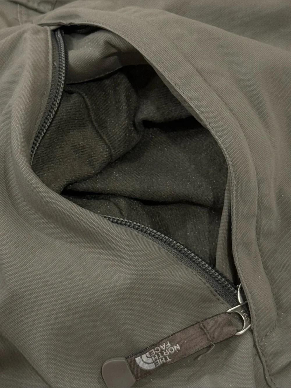 The North Face Hyvent Ski Pants Men’s XL Gray Waterproof Snowboard Outdoor Cargo